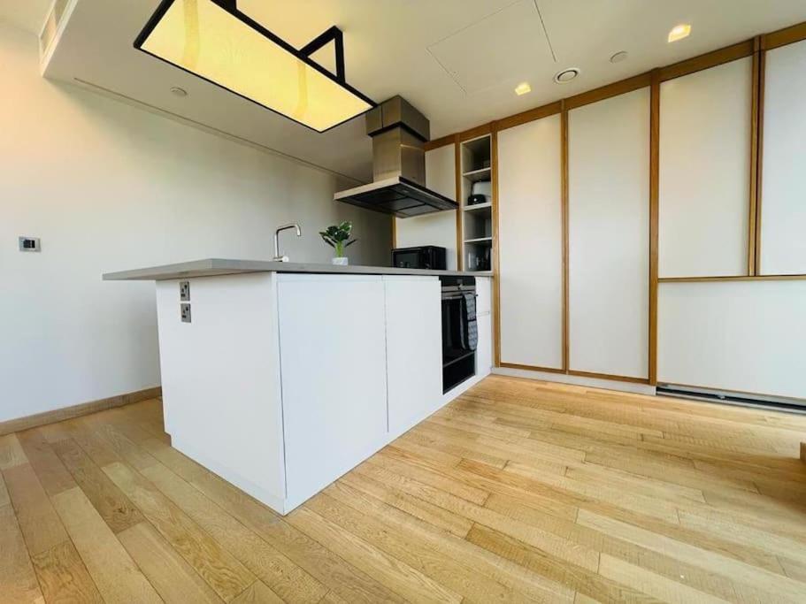 New Manhattan Loft Gardens Stratford ロンドン エクステリア 写真
